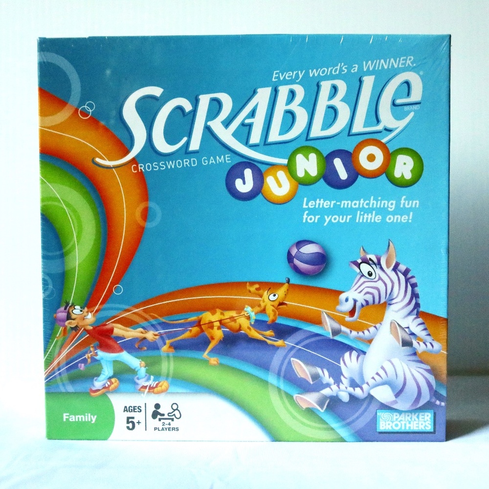 NEW Scrabble Junior Crossword Game Ages 5+ Parker Brothers
